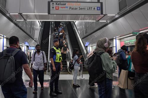 MRT PASAR SENI