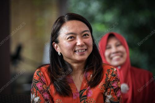 HANNAH YEOH