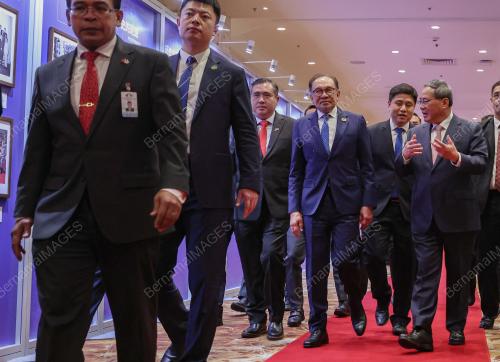 DATUK SERI ANWAR IBRAHIM