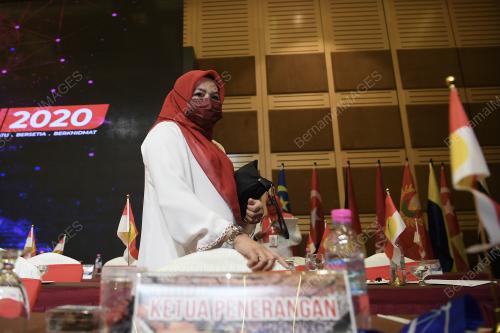 DATUK SERI DR NORAINI AHMAD