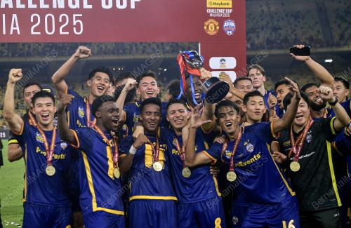 PIALA CABARAN MAYBANK MALAYSIA 2025