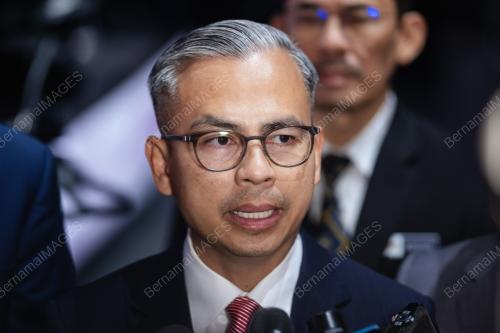 DATUK FAHMI FADZIL