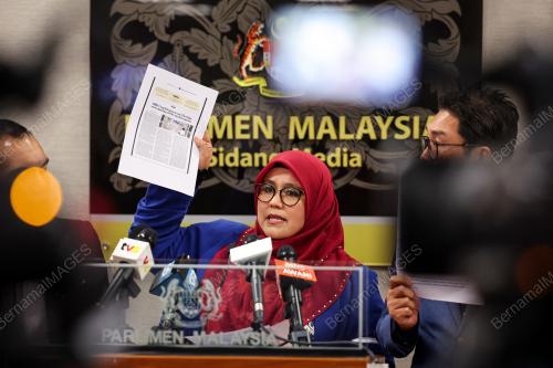 DATUK MAS ERMIEYATI SAMSUDIN