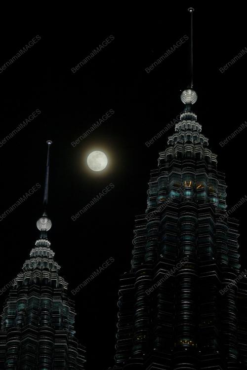 SUPERMOON