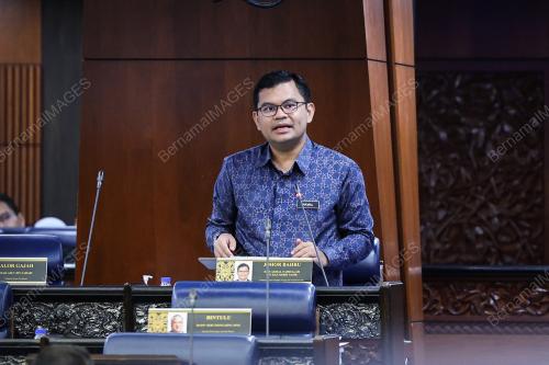 AKMAL NASRULLAH MOHD NASIR