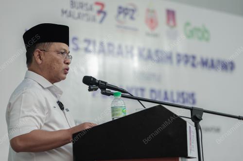 DATUK DR MOHD NA'IM MOKTAR