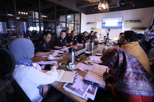 HARLINA SAMSON