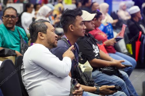 PROGRAM DUA TAHUN KERAJAAN MADANI