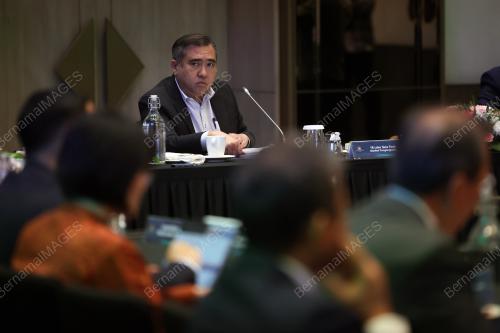 ANTHONY LOKE