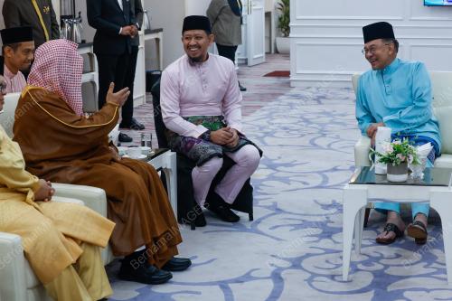 DATUK SERI ANWAR IBRAHIM