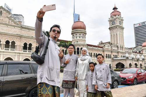 DATARAN MERDEKA RAYA