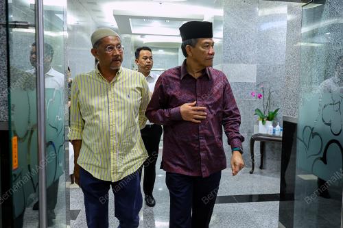 DATUK SERI MOHAMAD HASAN