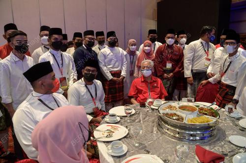 PERHIMPUNAN AGUNG UMNO 2021