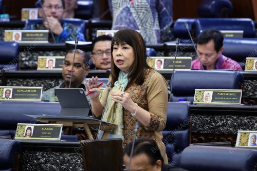 LIM HUI YING