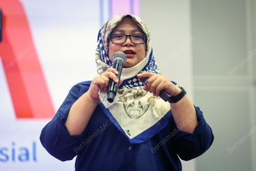 PROGRAM DUA TAHUN KERAJAAN MADANI