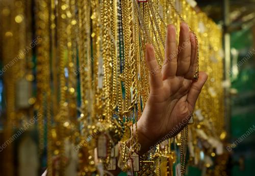 TINJAUAN SUASANA BAZAR HARI RAYA JALAN TAR