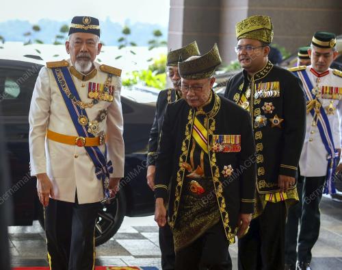 TUN JUHAR MAHIRUDDIN