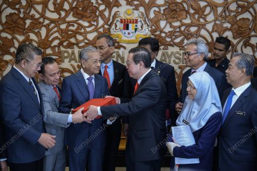 KL95_11102019_BELANJAWAN_BN201909272517