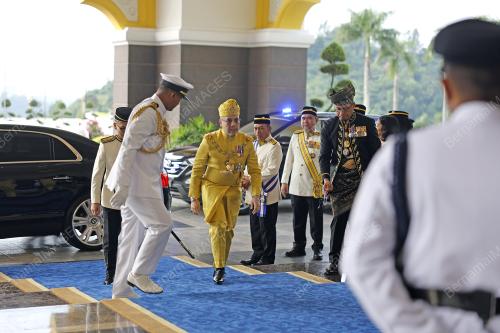 ISTIADAT PERTABALAN YANG DI-PERTUAN AGONG KE-17