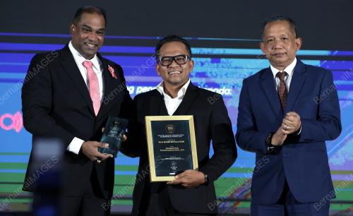 DATUK RAMANAN RAMAKRISHNAN