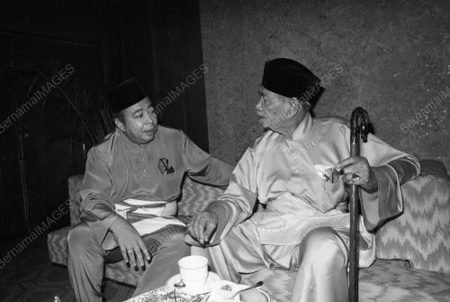KL96_08072015_MESYUARAT_UMNO