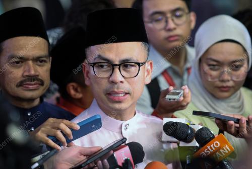 DATUK FAHMI FADZIL