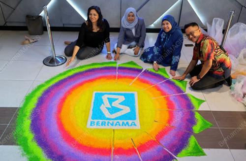 HIASAN 'KOLAM' LOGO BERNAMA