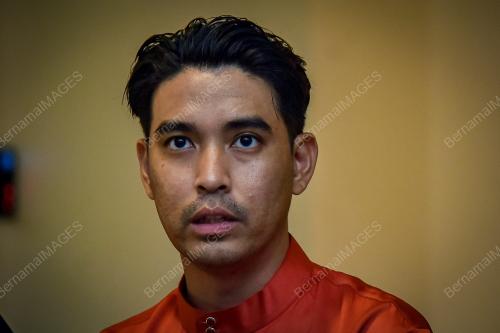 DR NIK FAUZAN DATUK NIK FAIZUL