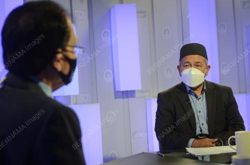 DATUK SERI TUAN IBRAHIM TUAN MAN