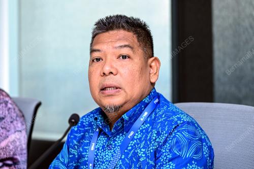 DR AHMAD BASRI IBRAHIM