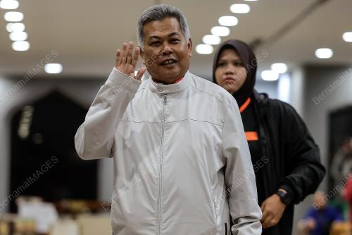 DATUK SERI AHMAD SAID
