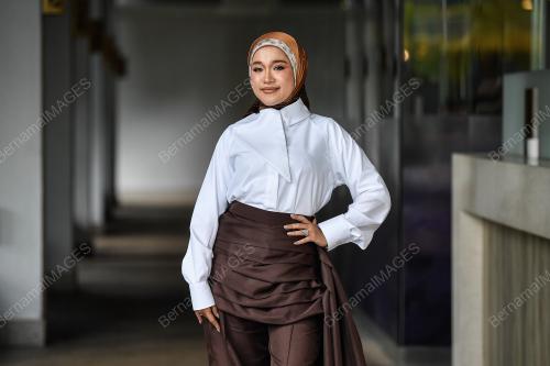 ERNIE ZAKRI
