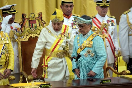 KL96_31012019_AGONG_BN201901289402