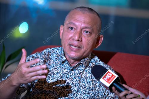 DATUK RAZALI IDRIS