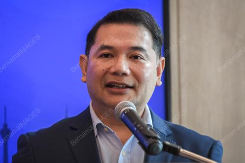 RAFIZI RAMLI