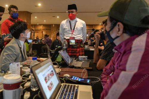 PERHIMPUNAN AGUNG UMNO 2021