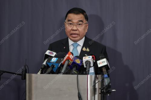 JENERAL NATTAPHON NARKPHANIT