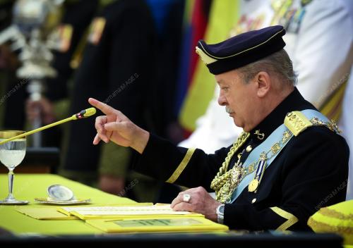 KL98_19012026_ AGONG