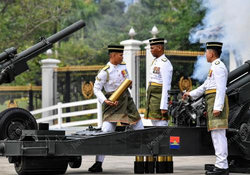 ISTIADAT PERTABALAN YANG DI-PERTUAN AGONG KE-17