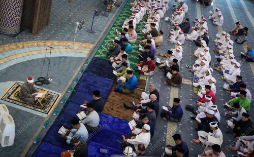 HARI KEPUTERAAN RASMI YANG DI-PERTUAN AGONG