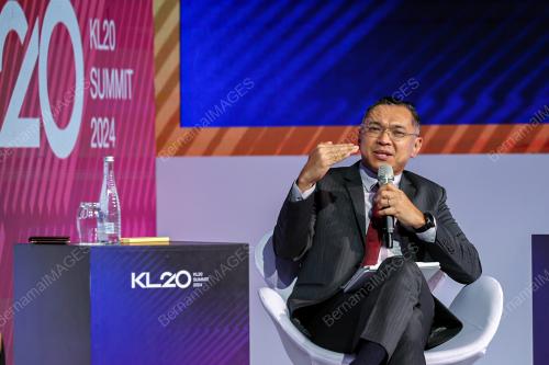 MAHATHIR AZIZ