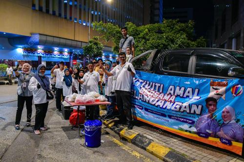 AKTIVITI AMAL BERSAMA GELANDANGAN