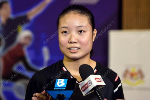 LOW ZI YU