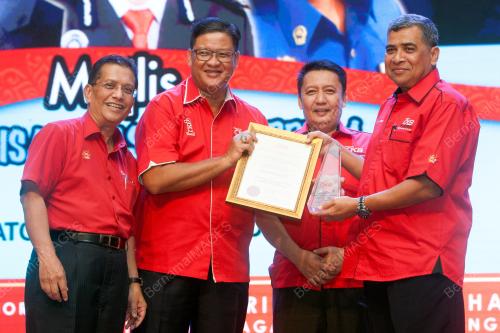 KL98_29032017_IGP1