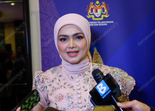 DATUK SERI SITI NURHALIZA TARUDIN