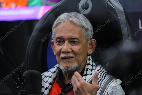AKTIVIS FREEDOM FLOTILLA