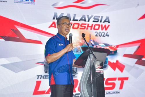 TENGKU DATUK SERI ZAFRUL ABDUL AZIZ