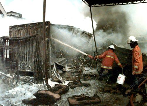 BOMBA GUNA BAHAN KIMIA