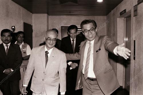 MENTERI MYANMAR