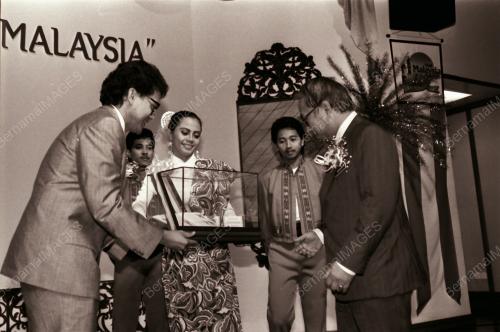 DATUK SABBBARUDDIN CHIK